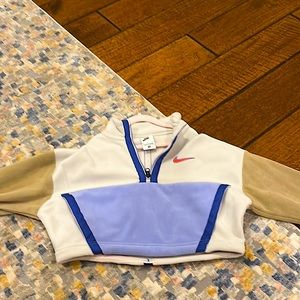 Nike cropped jacket kids girls small with pocket and adjustable front
